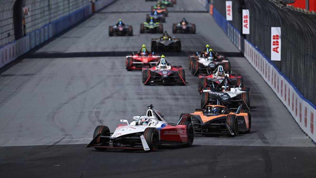 Formule E Sao Paulo E-Prix 2025 : victoire de Jake Dennis lors d'un sprint d'un tour après le crash de Pepe Marti - Article Formule E sur PitStopInsight