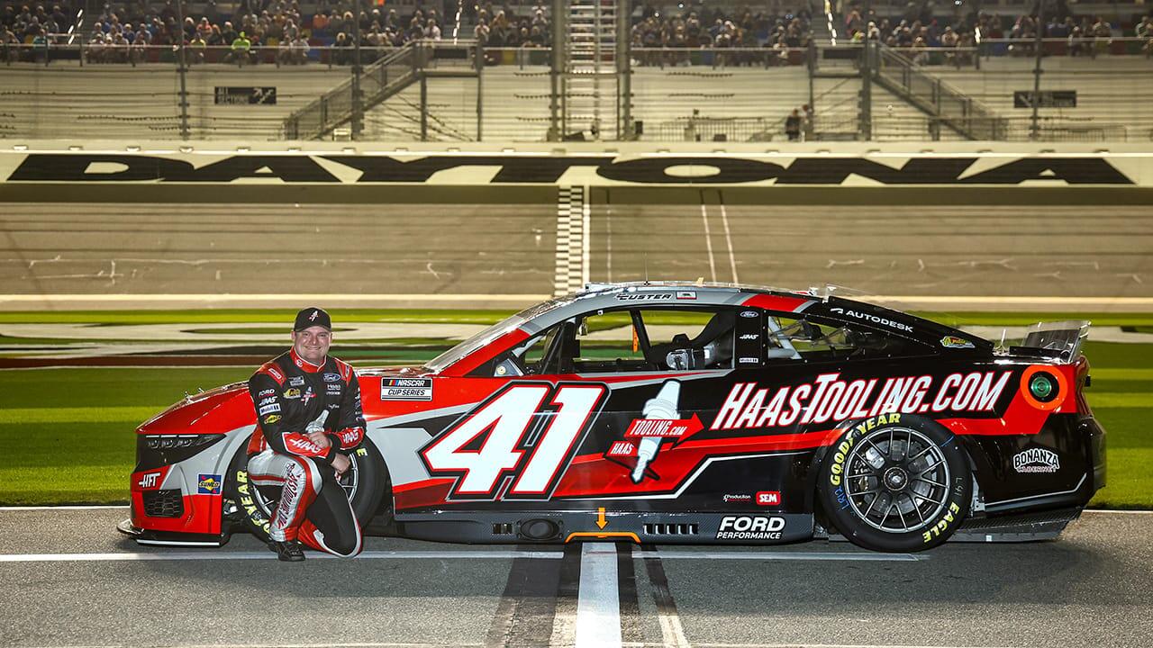 Haas Factory Team Chevrolet 2026 Hendrick Motorsports : l’alliance stratégique qui transforme la NASCAR - Article NASCAR sur PitStopInsight