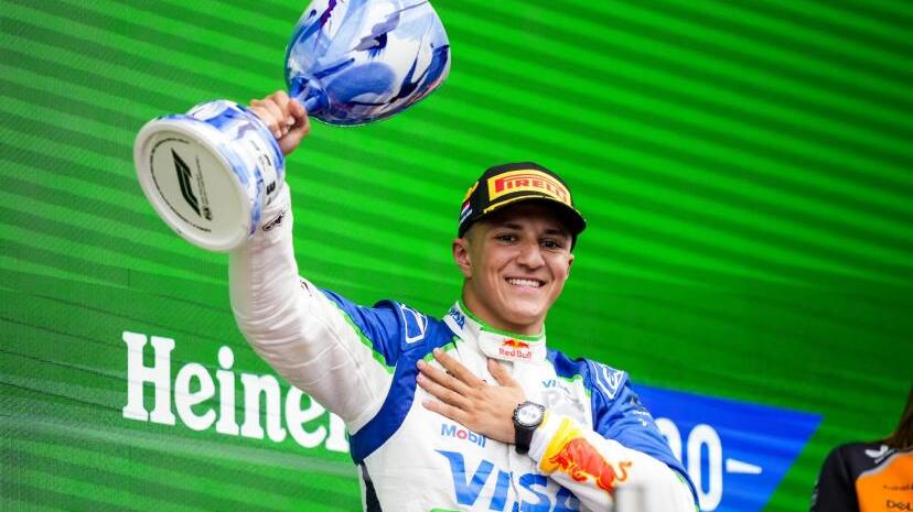 Isack Hadjar, l'étoile montante de la F1 qui impressionne Red Bull - Article F1 sur PitStopInsight