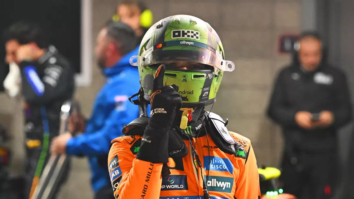 Lando Norris s’adjuge la pole position sous la pluie à Las Vegas : une qualification historique pour le Grand Prix 2025 - Article F1 sur PitStopInsight