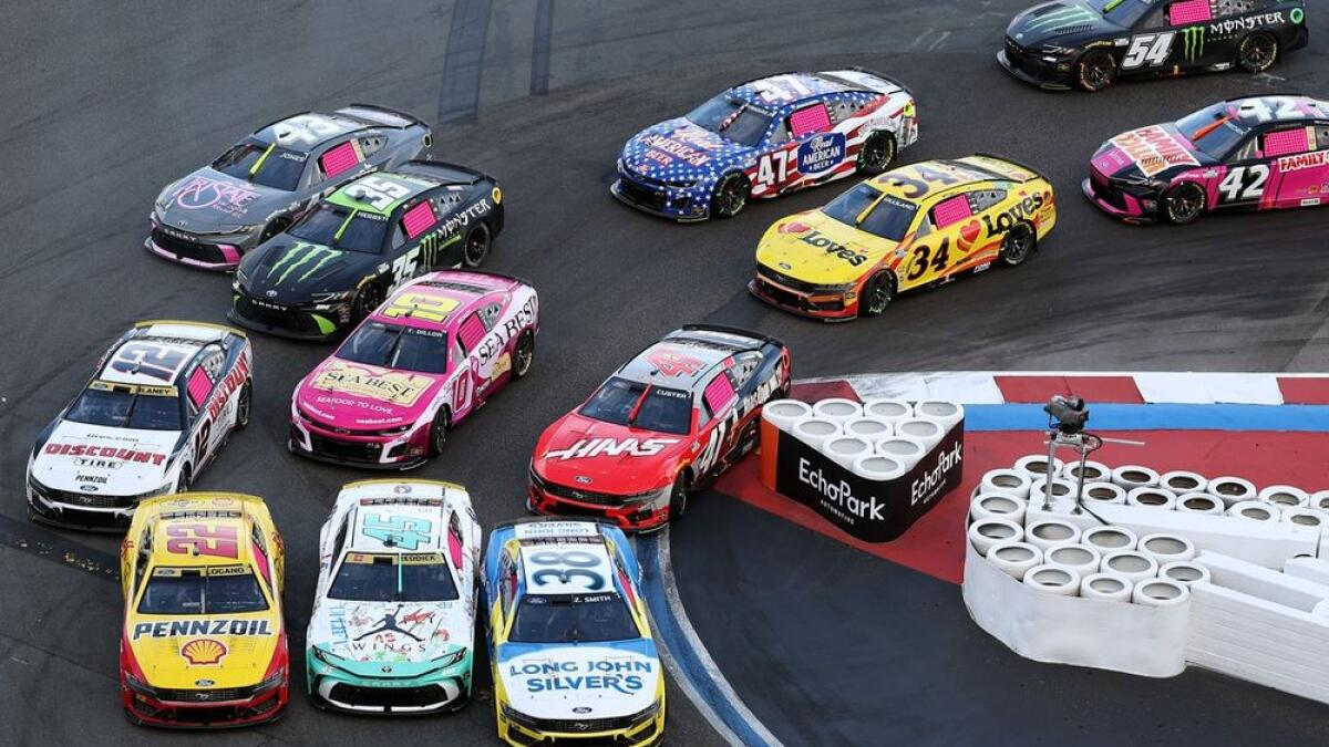 Le Charlotte Roval retiré du calendrier NASCAR 2026 - Article NASCAR sur PitStopInsight