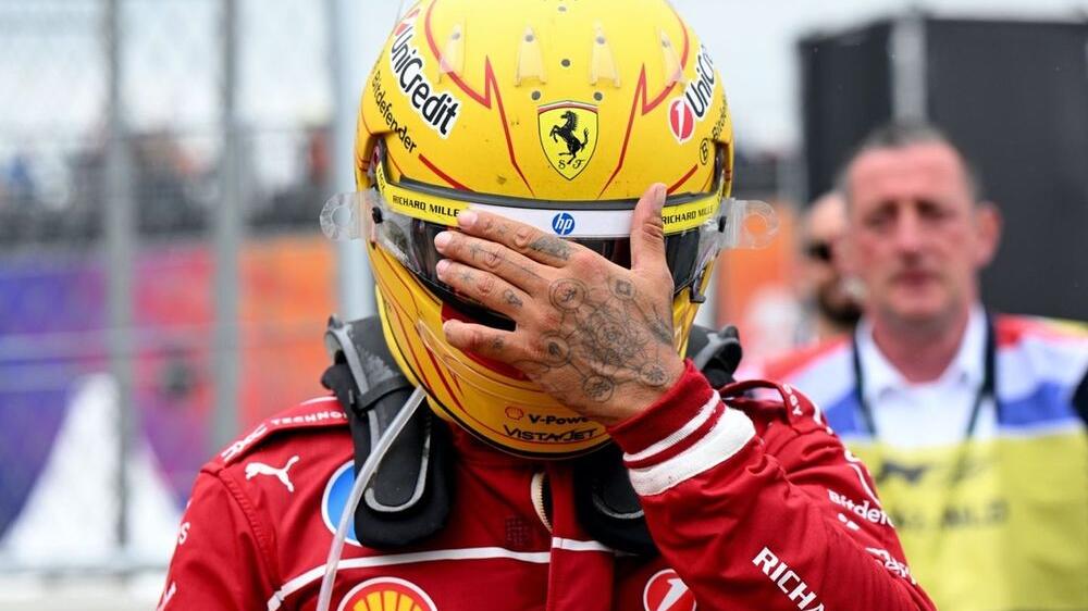 Lewis Hamilton transfert Mercedes Ferrari 2025 - La bombe du siècle - Article F1 sur PitStopInsight
