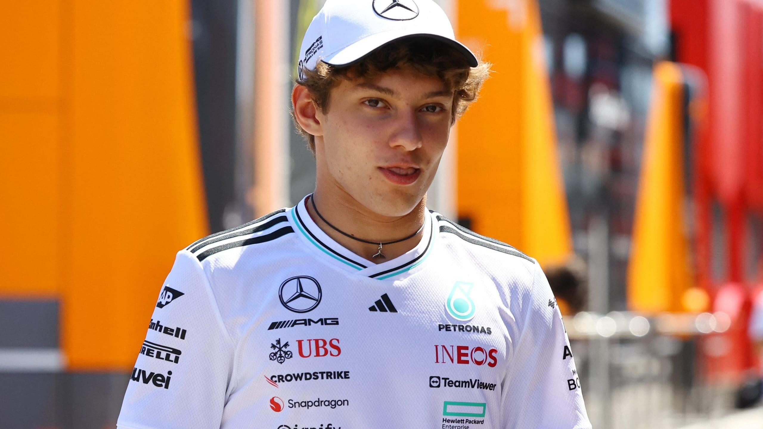 Antonelli en crise : difficultés F1 avec Mercedes - Article F1 sur PitStopInsight