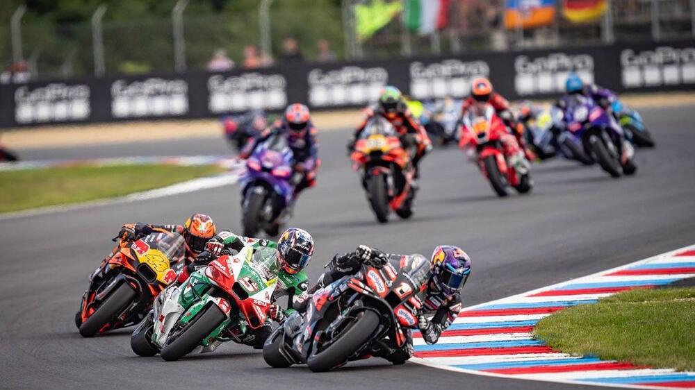 Réforme de la répartition des revenus en MotoGP : Les constructeurs réclament un modèle inspiré de la F1 - Article MotoGP sur PitStopInsight