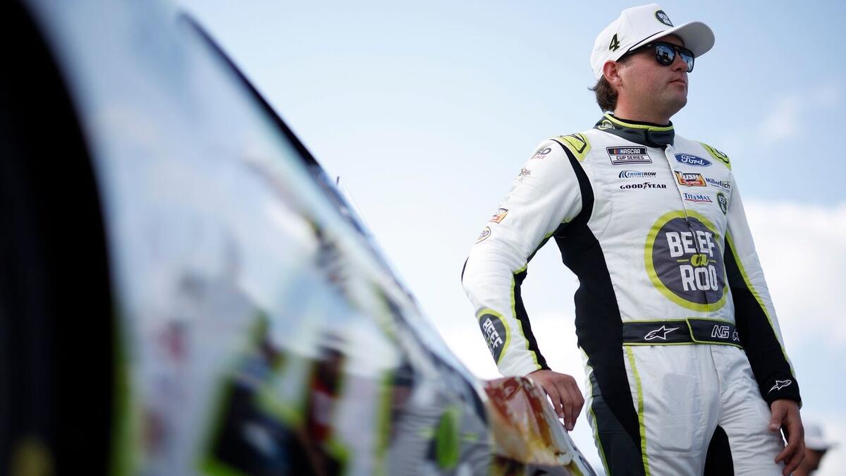 NASCAR 25: William Byron 100, Noah Gragson 71 – notes et débats sur Motorsport.com - Article NASCAR sur PitStopInsight