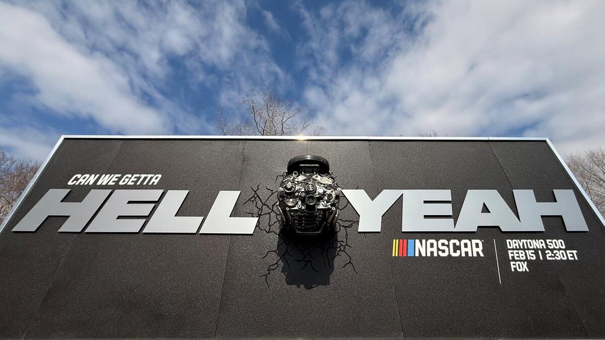 NASCAR bat le record Guinness du billboard le plus sonore à Times Square - Article NASCAR sur PitStopInsight