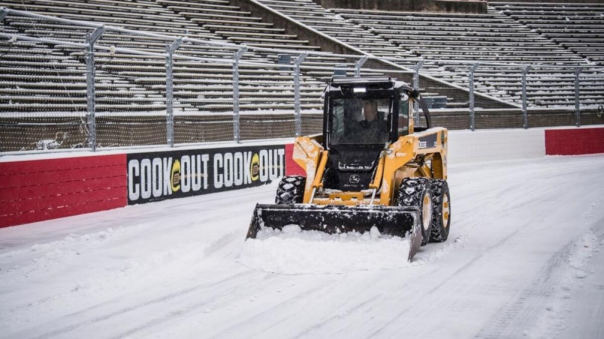 NASCAR reporte le Clash 2026 à Bowman Gray au 4 février après des chutes de neige historiques - Article NASCAR sur PitStopInsight