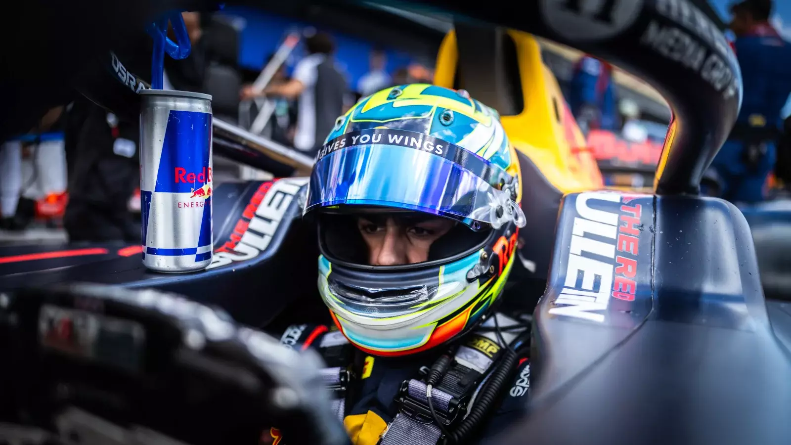 Arvid Lindblad fera ses débuts en F1 avec Red Bull au Grand Prix de Silverstone - Article F1 sur PitStopInsight