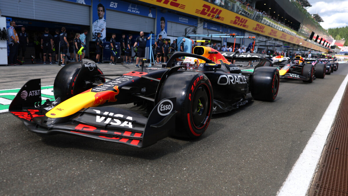 Pourquoi les louanges de Mercedes pour le moteur Red Bull en F1 2026 ne racontent pas toute l'histoire - Article F1 sur PitStopInsight