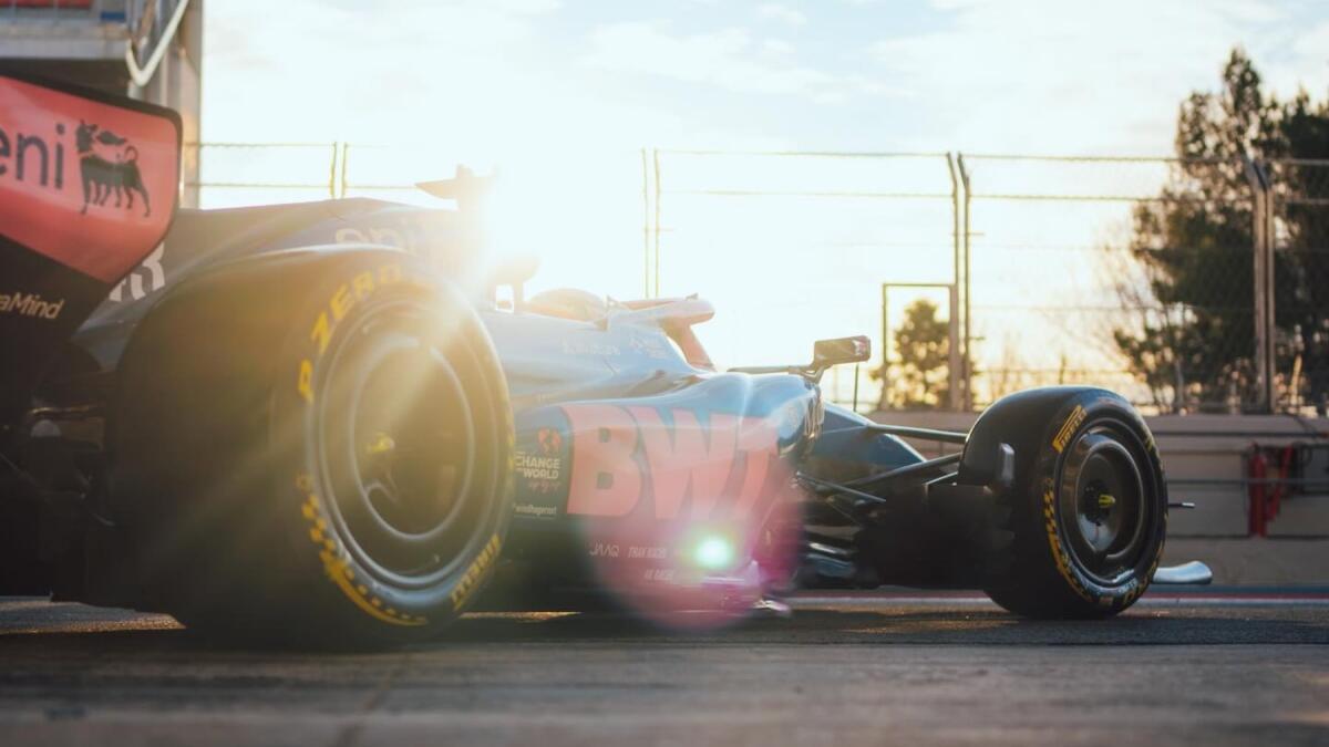 Pourquoi le premier test F1 2026 à Barcelone se déroule-t-il en secret ? - Article F1 sur PitStopInsight