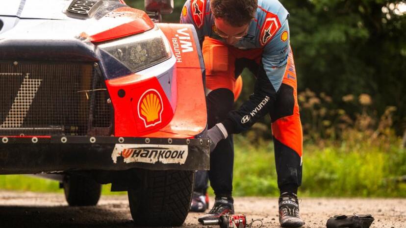 Rally Finland : La victoire de Thierry Neuville compromise après une crevaison - Article WRC sur PitStopInsight