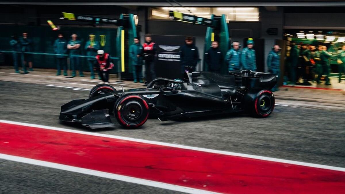 Aston Martin en retard de quatre mois sur la AMR26 pour 2026, selon Adrian Newey - Article F1 sur PitStopInsight