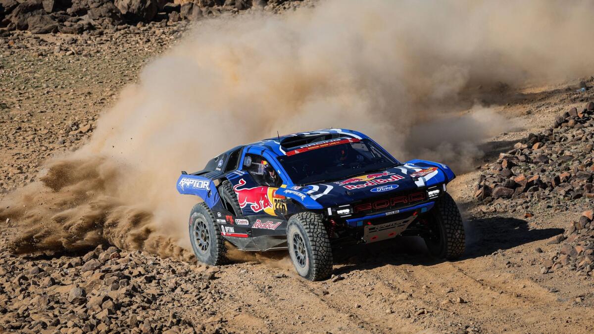 Sébastien Loeb et ses difficultés sur la 3e étape du Dakar 2026 - Article RallyeRaid sur PitStopInsight