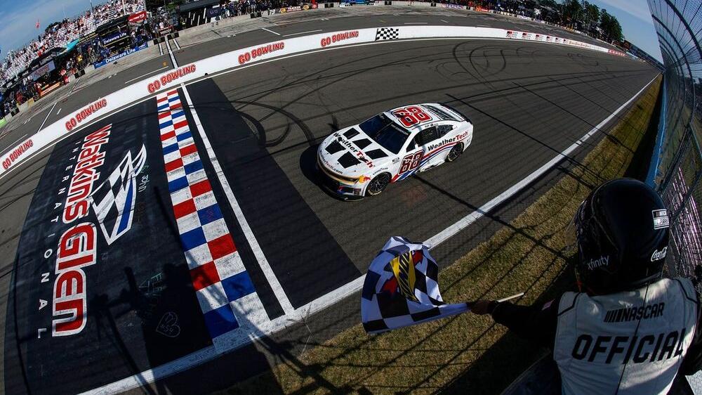 Shane van Gisbergen s'impose en NASCAR Cup à Watkins Glen avec une victoire éclatante - Article NASCAR sur PitStopInsight