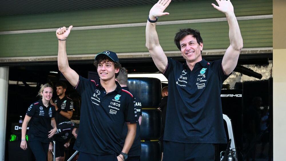 Toto Wolff critique Andrea Kimi Antonelli : "Il doit éliminer le ballast des erreurs passées" - Article F1 sur PitStopInsight