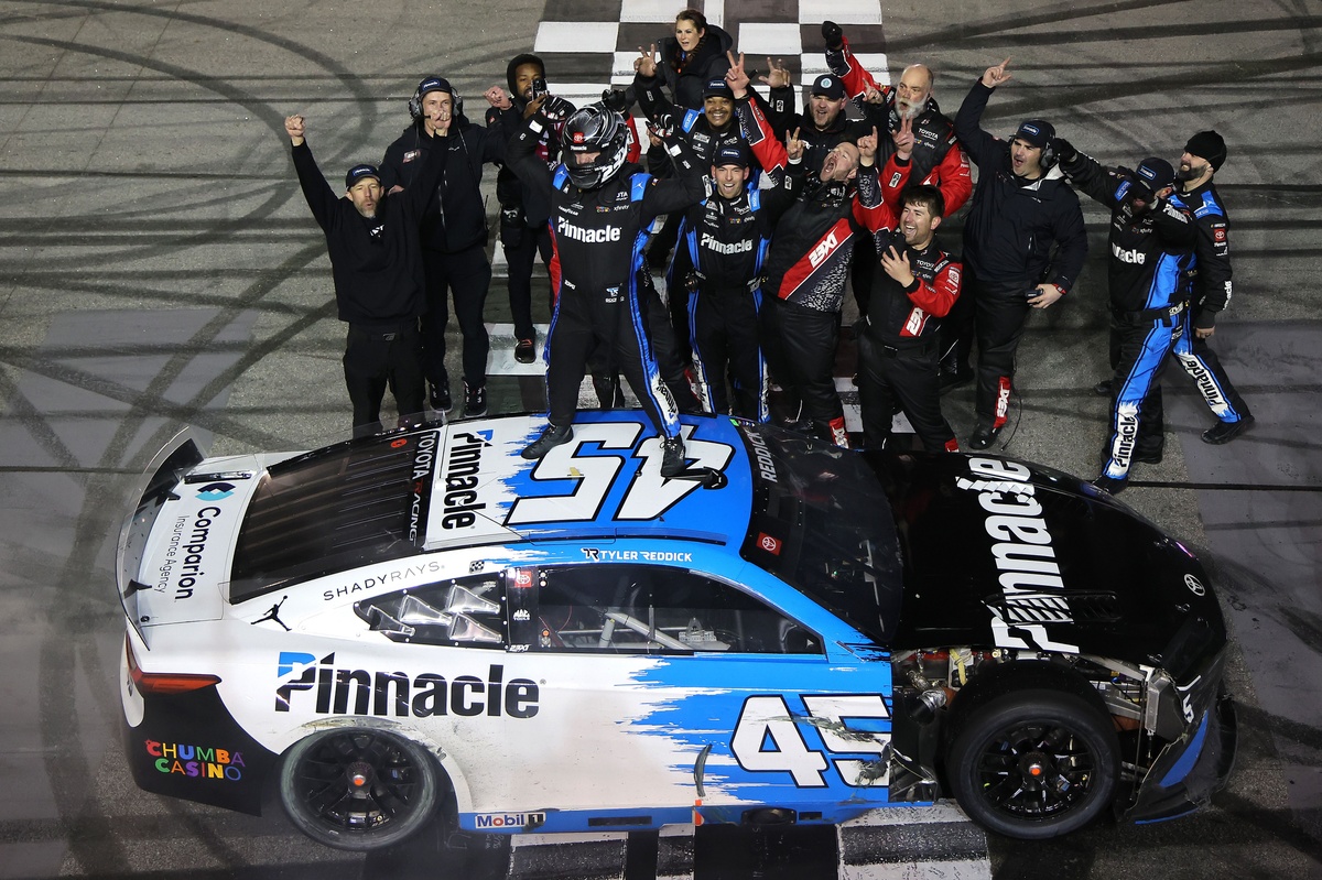 Vainqueurs et perdants de la course record du NASCAR Cup à Atlanta - Article NASCAR sur PitStopInsight