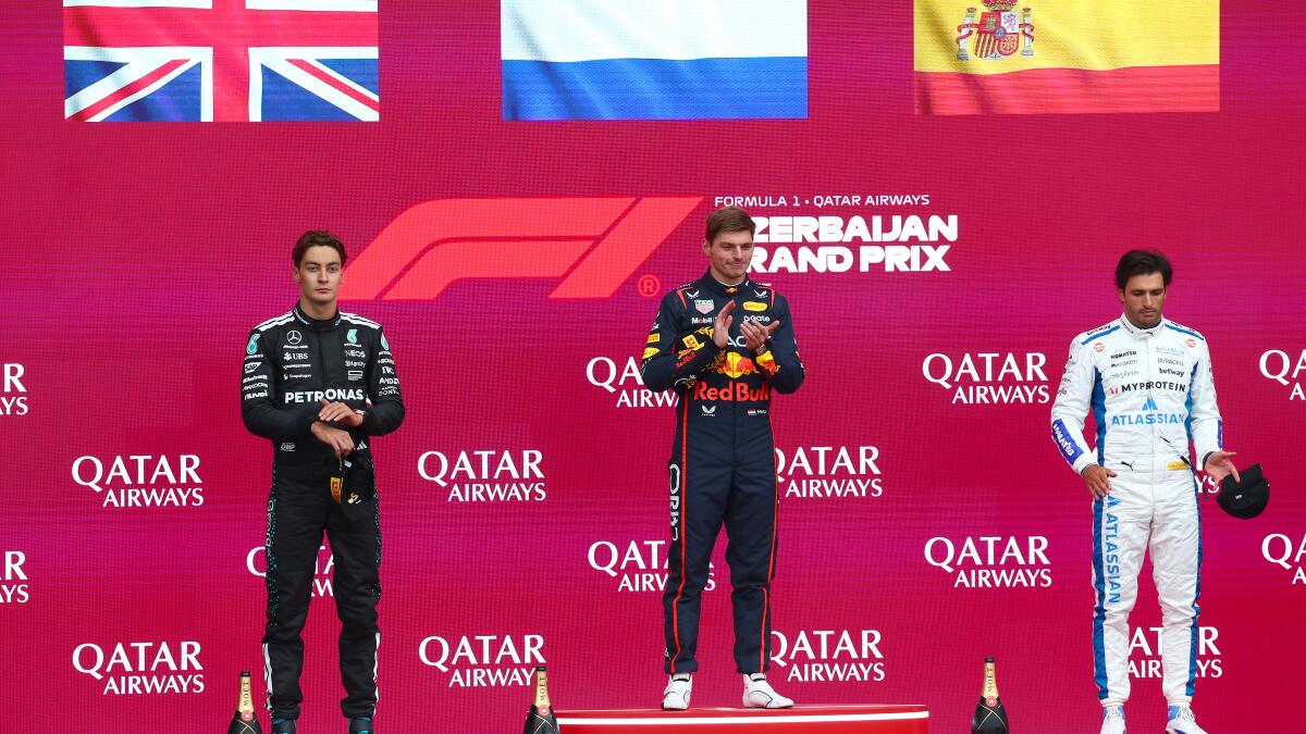 carlos-sainz-williams-podium-2025_0.jpeg