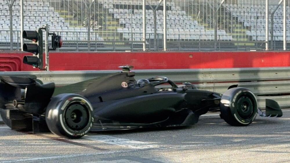 Cadillac en Formule 1 : test stratégique à Imola avec la SF-23 pour 2026 - Article F1 sur PitStopInsight