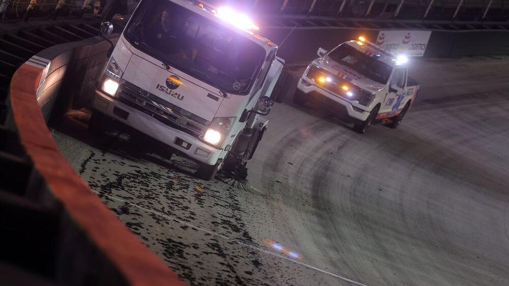 Chaos Bristol 1995 NASCAR Fugle Goodyear : ce que révèle la nuit de Bristol et l’avenir de la course - Article NASCAR sur PitStopInsight