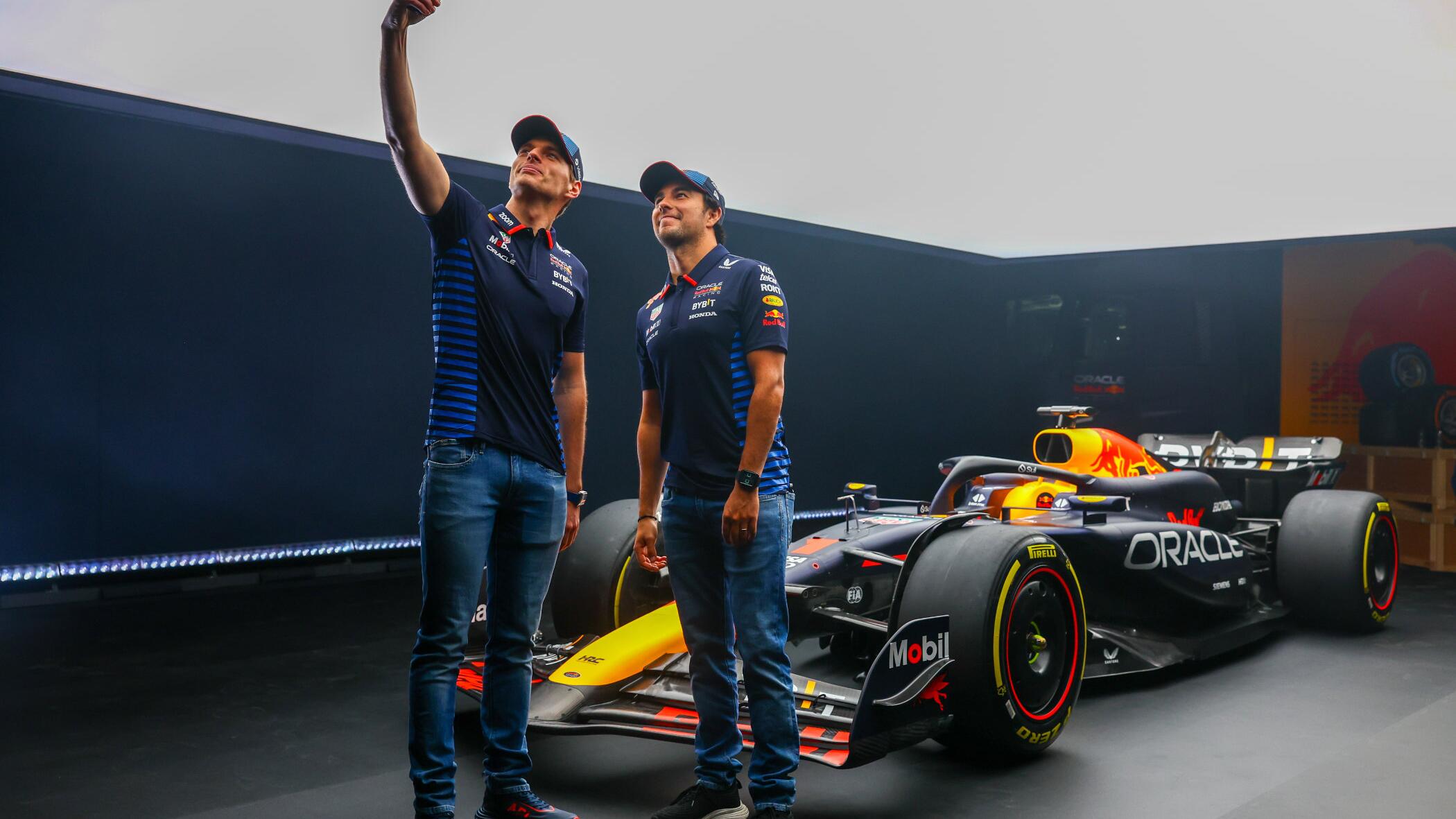 formule-1-saison-2024-or-more-specifically-max-verstappen-red-bull-f1-2024-or-simply-f1-pilotes-2024---however,-the-most-relevant-keyword-would-be--max-verstappen-f1_2.jpg