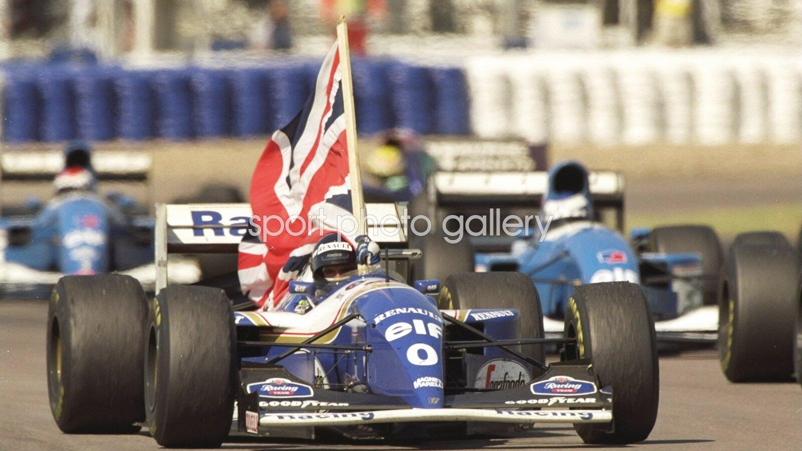 damon-hill-grand-prix-silverstone-1994_4.jpg