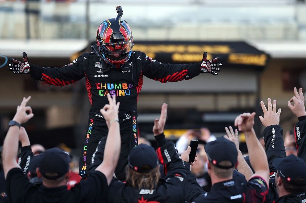 Tyler Reddick vise le quatre de suite historique en NASCAR Cup 2026 - Article NASCAR en vedette sur PitStopInsight