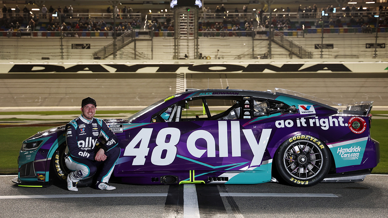 Alex Bowman manquera au moins les trois prochaines courses de NASCAR Cup - Article Nascar sur PitStopInsight