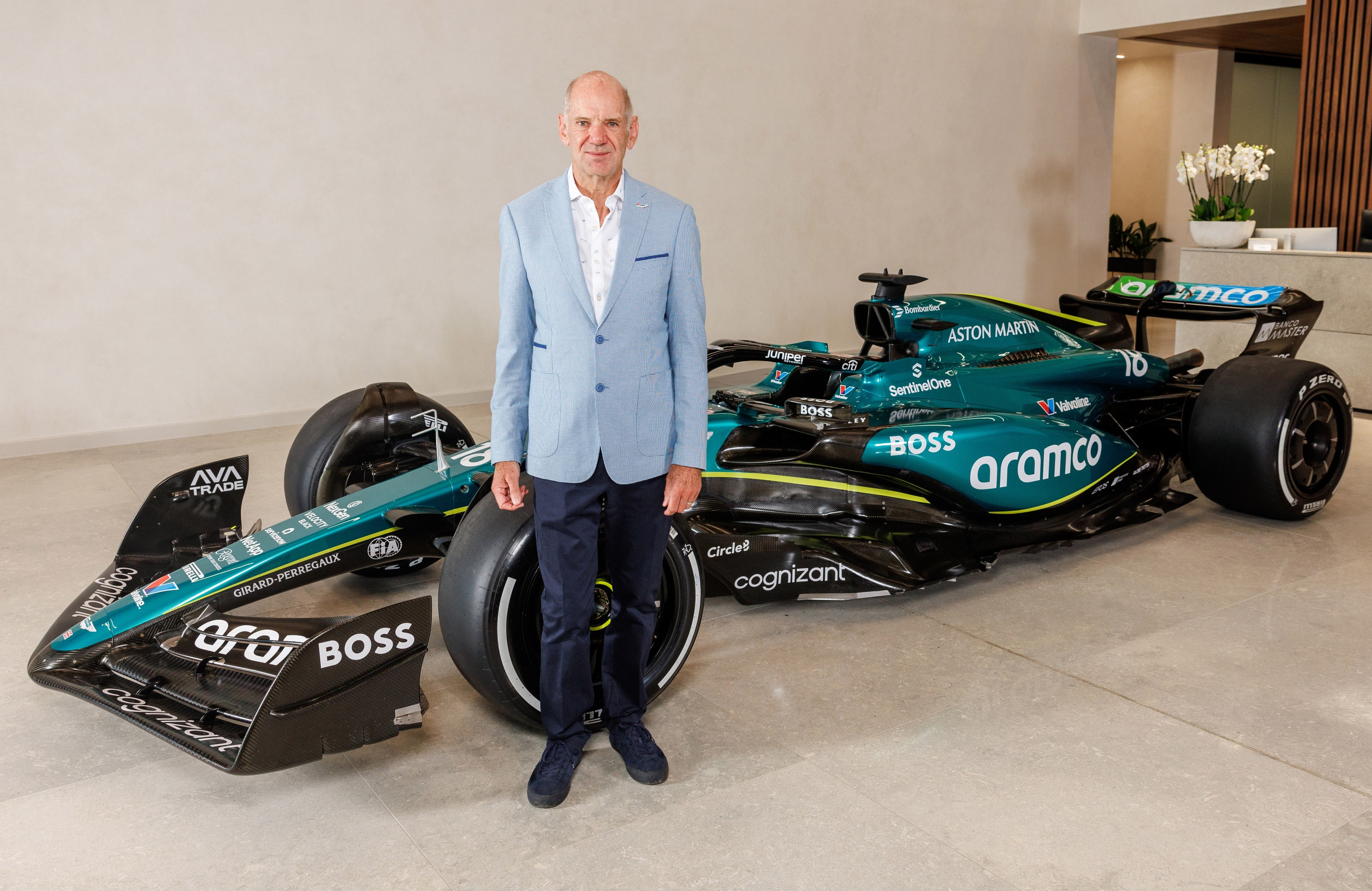 Adrian Newey quitte son poste de team principal chez Aston Martin - Article F1 en vedette sur PitStopInsight