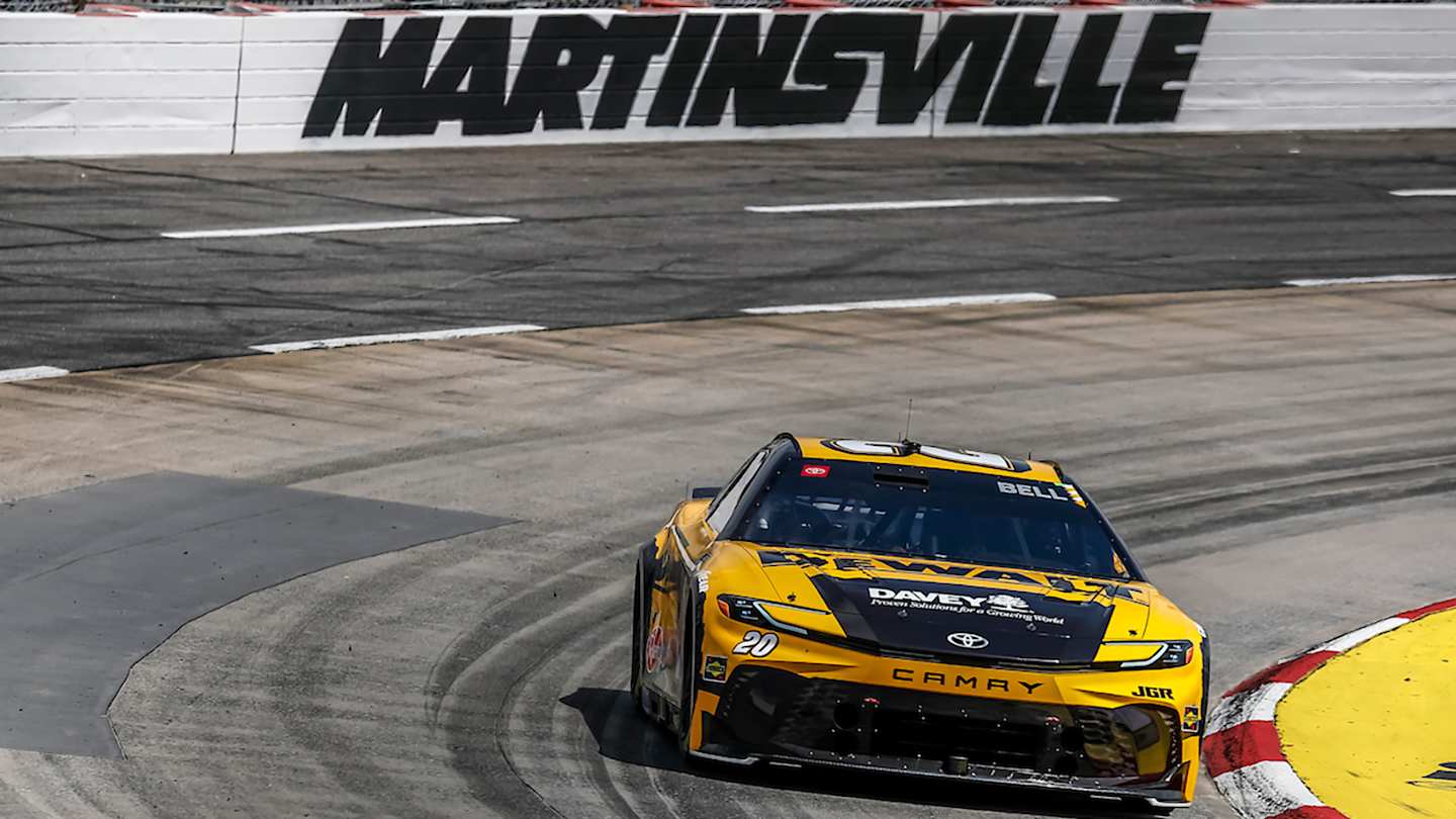 Martinsville : Denny Hamlin en pole pour le test du package à 750 chevaux - Article Nascar en vedette sur PitStopInsight