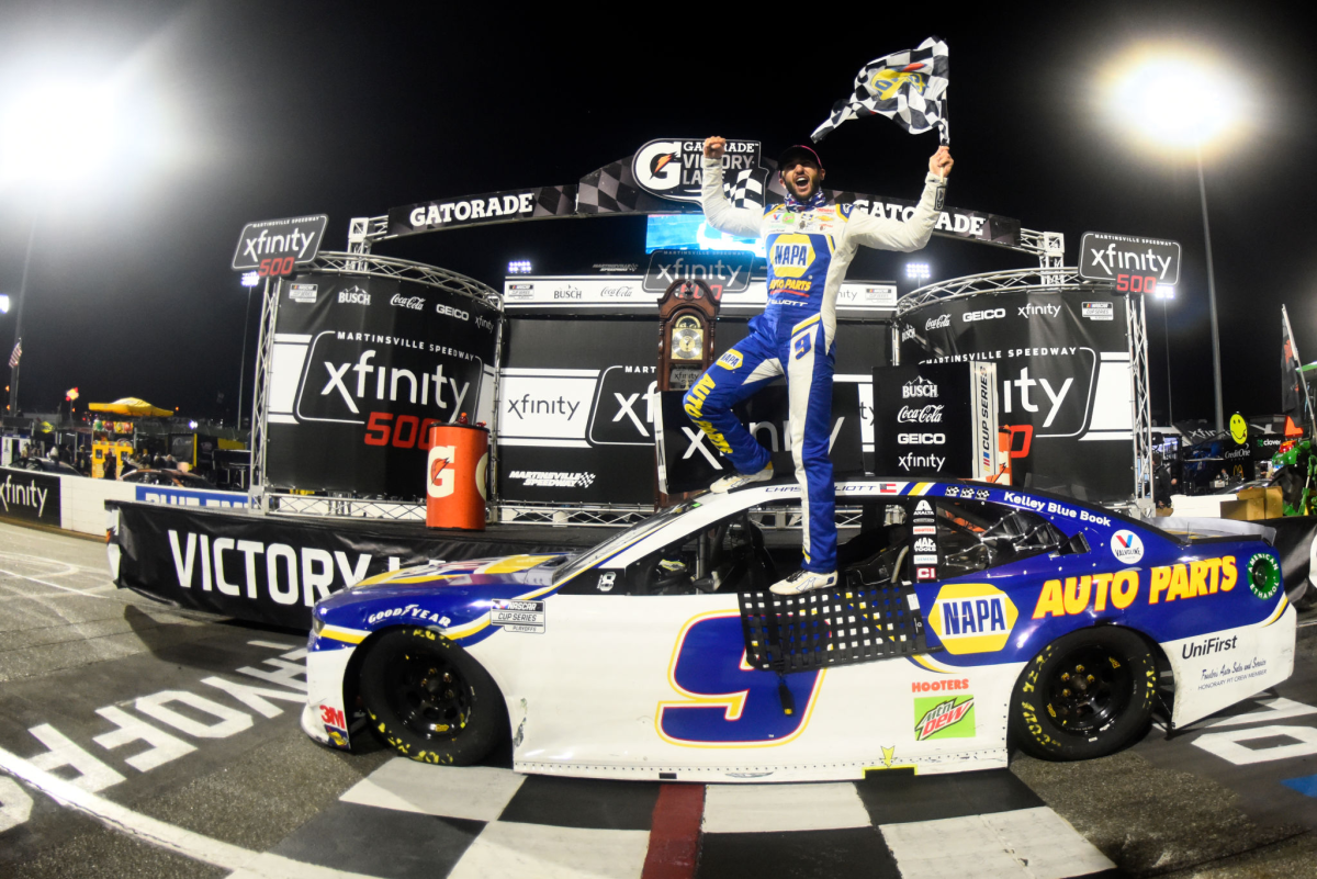 Victoire de Chase Elliott à Martinsville grâce à une stratégie osée - Article Nascar en vedette sur PitStopInsight