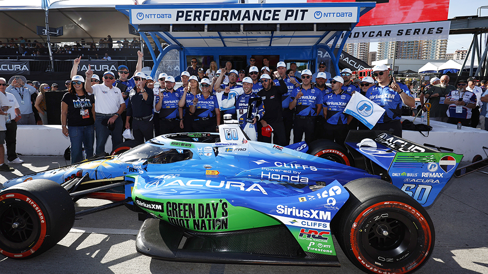Felix Rosenqvist s'offre la pole à Long Beach pour inverser la tendance en IndyCar - Article IndyCar en vedette sur PitStopInsight