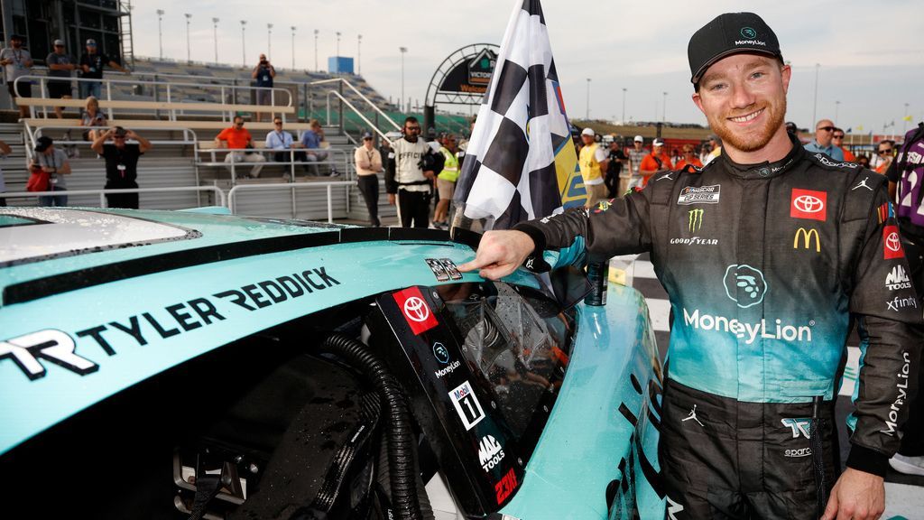 Tyler Reddick remporte l'AdventHealth 400 à Kansas Speedway - Article Nascar sur PitStopInsight