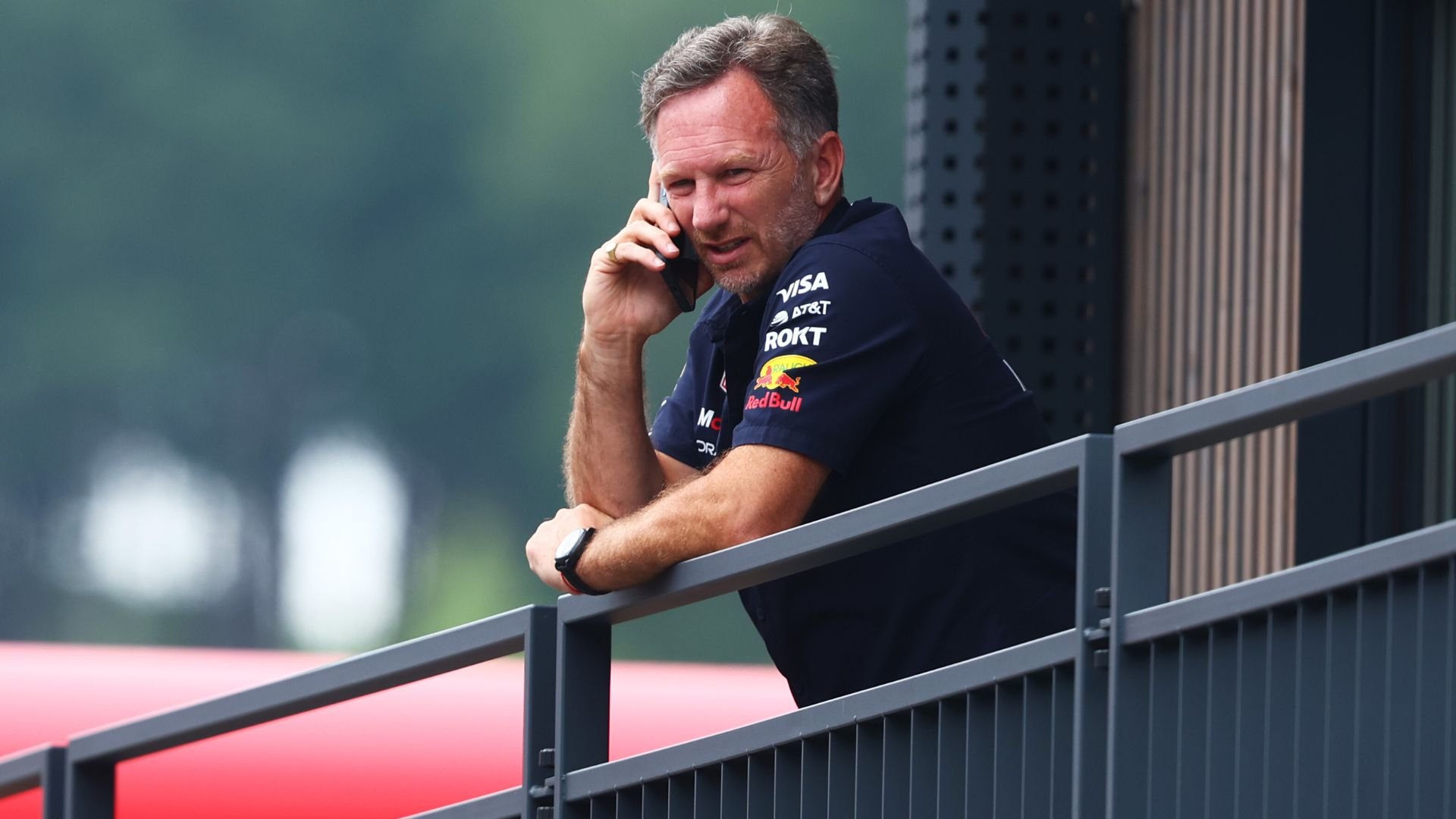 Christian Horner intrigue à Jerez : un intérêt pour le MotoGP en 2026 ? - Article F1 en vedette sur PitStopInsight