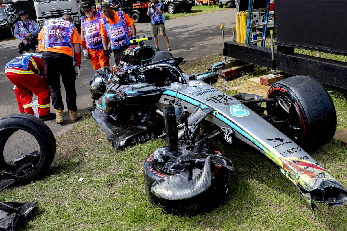 mercedes-starts-crash_0.jpg