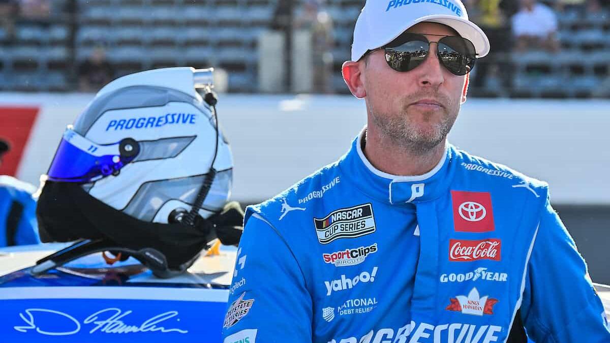 Denny Hamlin en pole position à Gateway pour la NASCAR Cup - Article NASCAR sur PitStopInsight