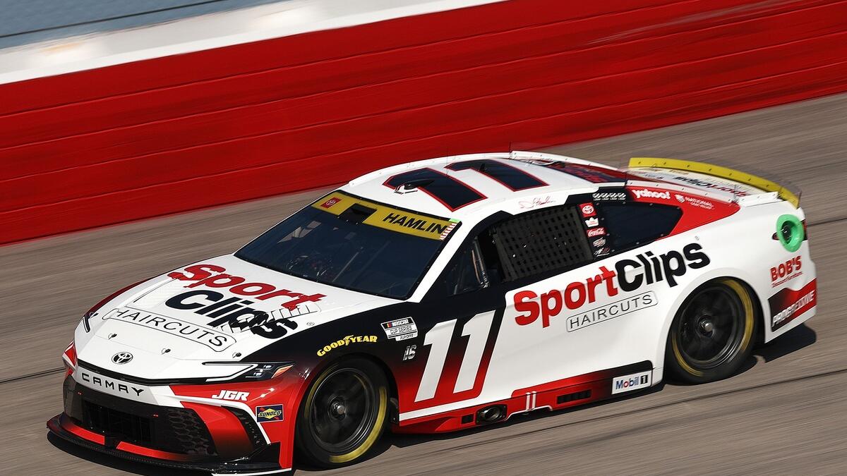 Denny Hamlin en pole position pour la Southern 500, un atout pour les playoffs NASCAR - Article NASCAR sur PitStopInsight