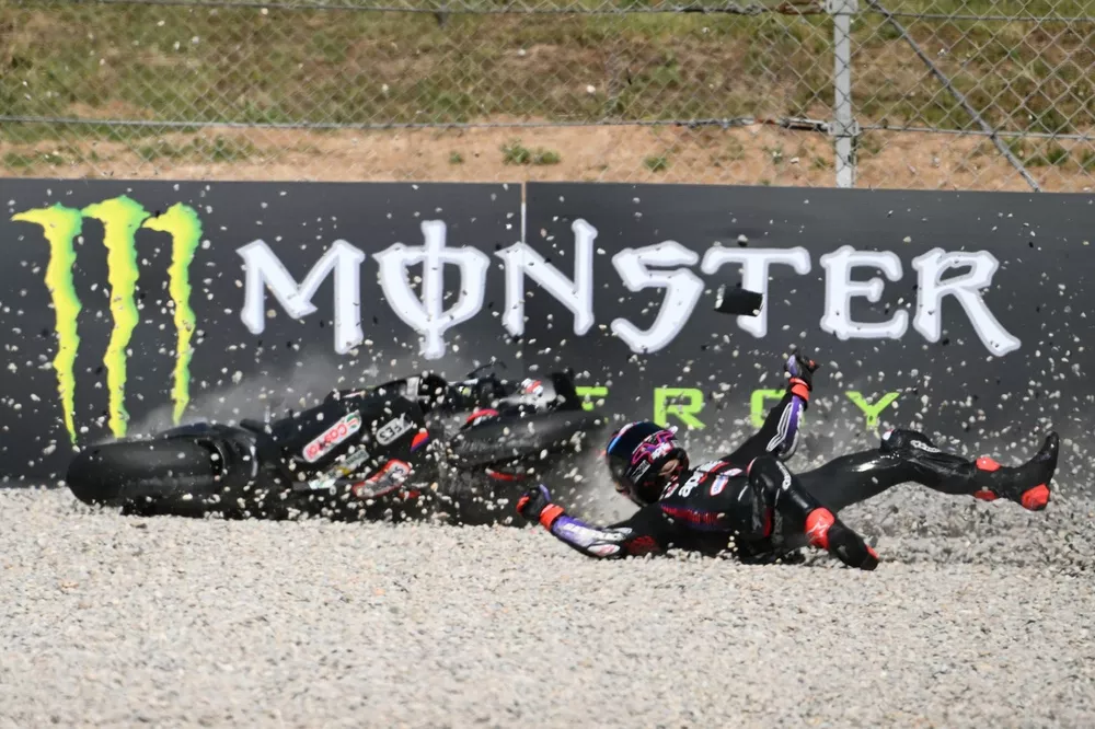 Jorge Martin et sa blessure au pied : prêt pour Mugello malgré six chutes - Article MotoGP en vedette sur PitStopInsight