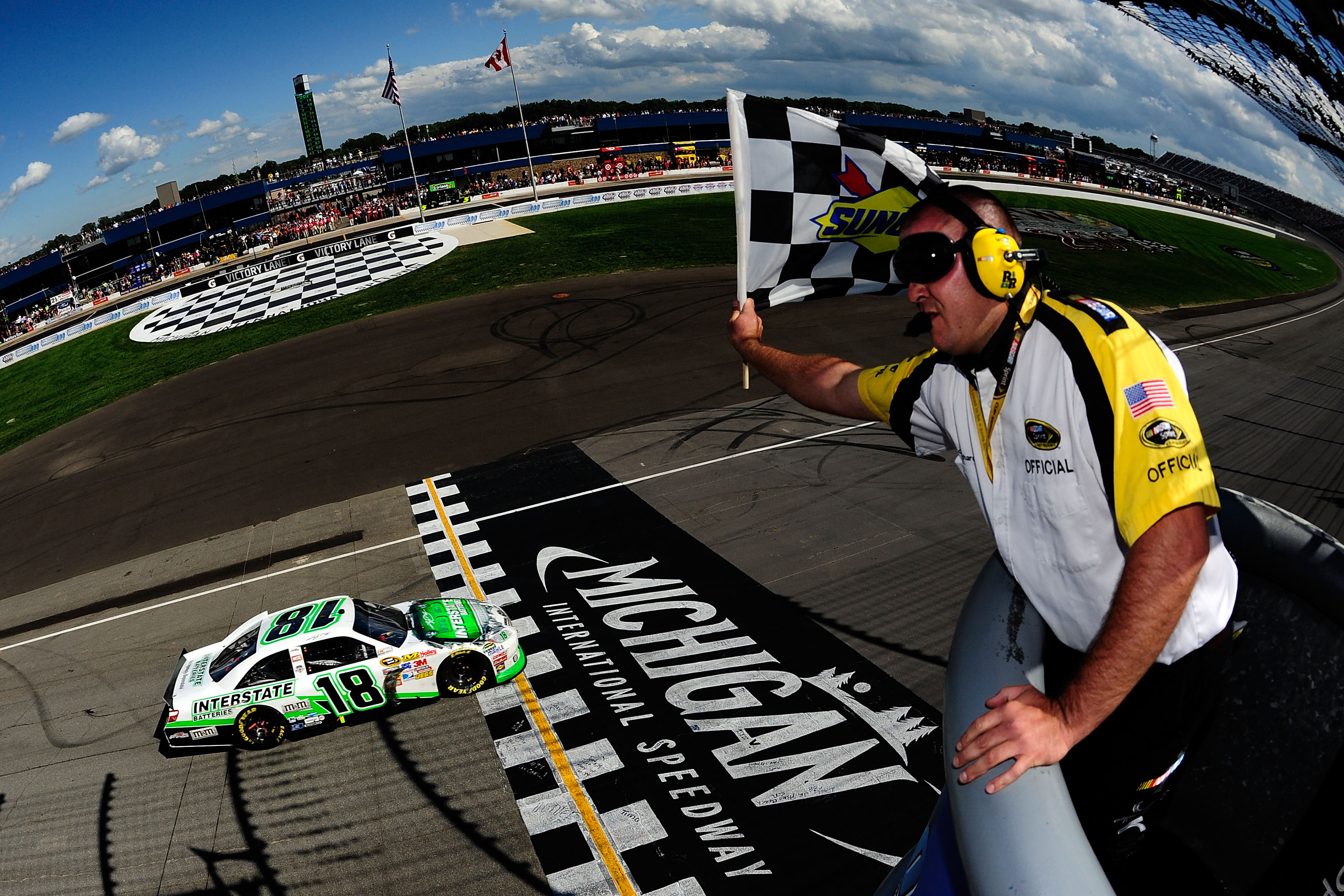 Kyle Busch au Michigan 2011-2017 : les duels qui ont forgé la relève - Article Nascar en vedette sur PitStopInsight