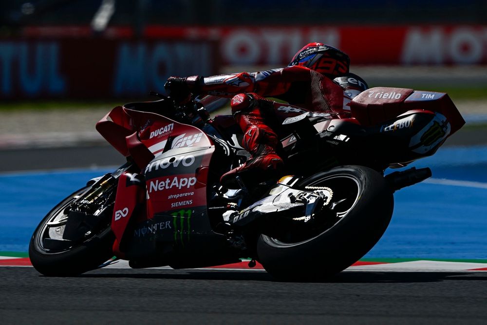 Marc Marquez dompte son épaule au sprint de Hongrie - Article MotoGP sur PitStopInsight