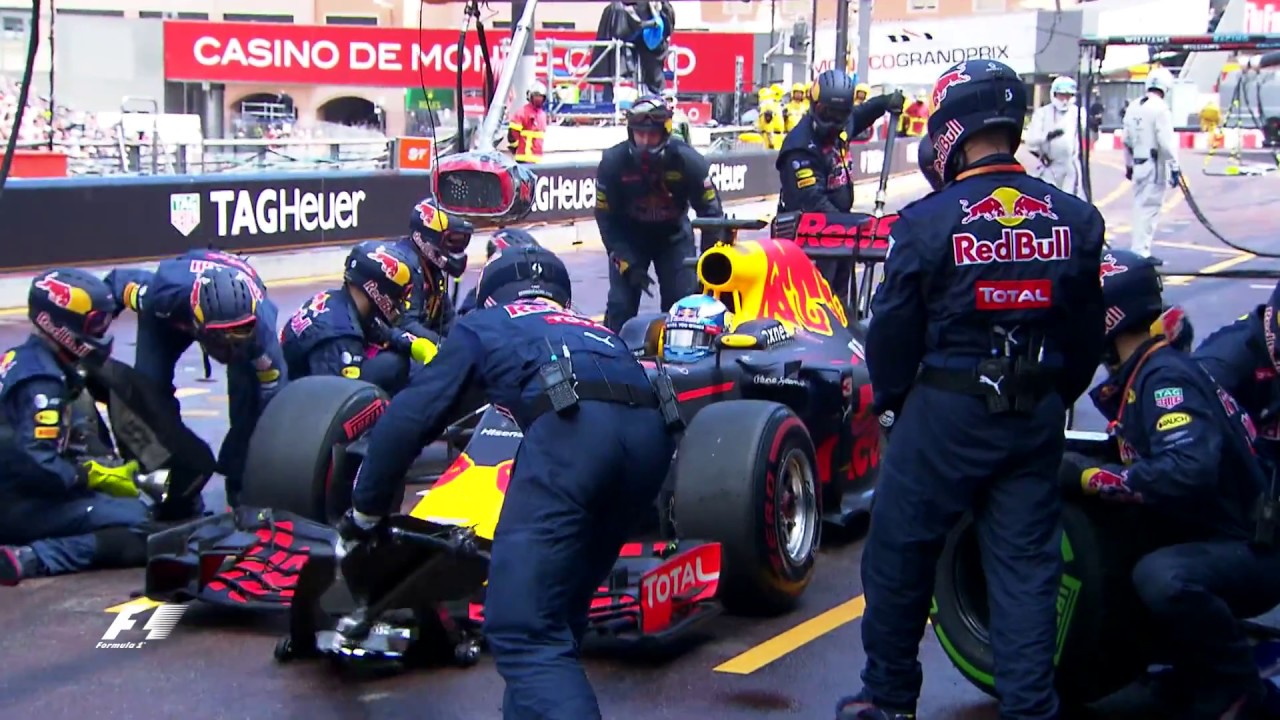 formula-1-pit-stop-error_0.jpg