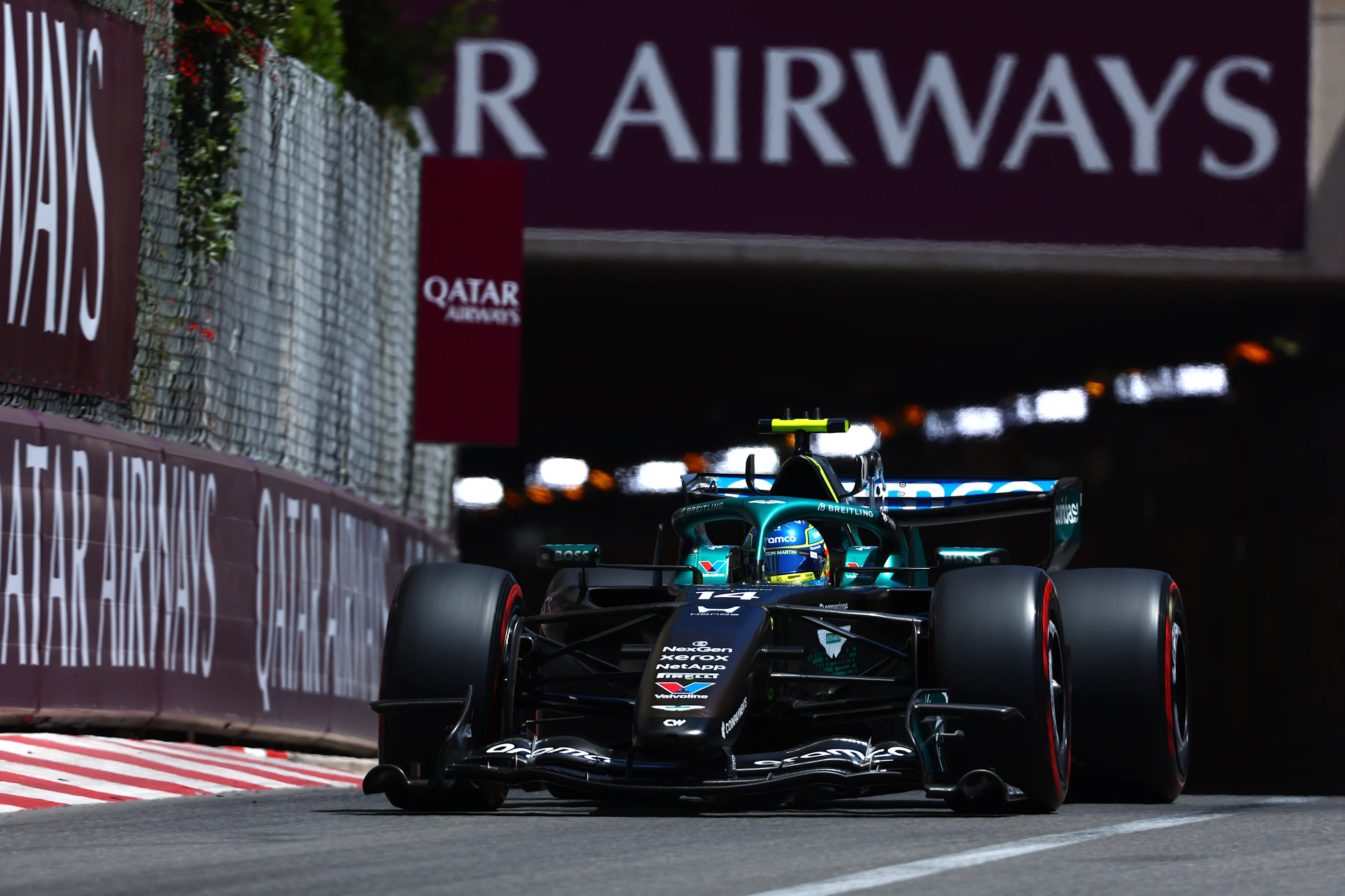 Alonso, visage de la résilience d'Aston Martin face à ses faiblesses 2026 - Article F1 en vedette sur PitStopInsight