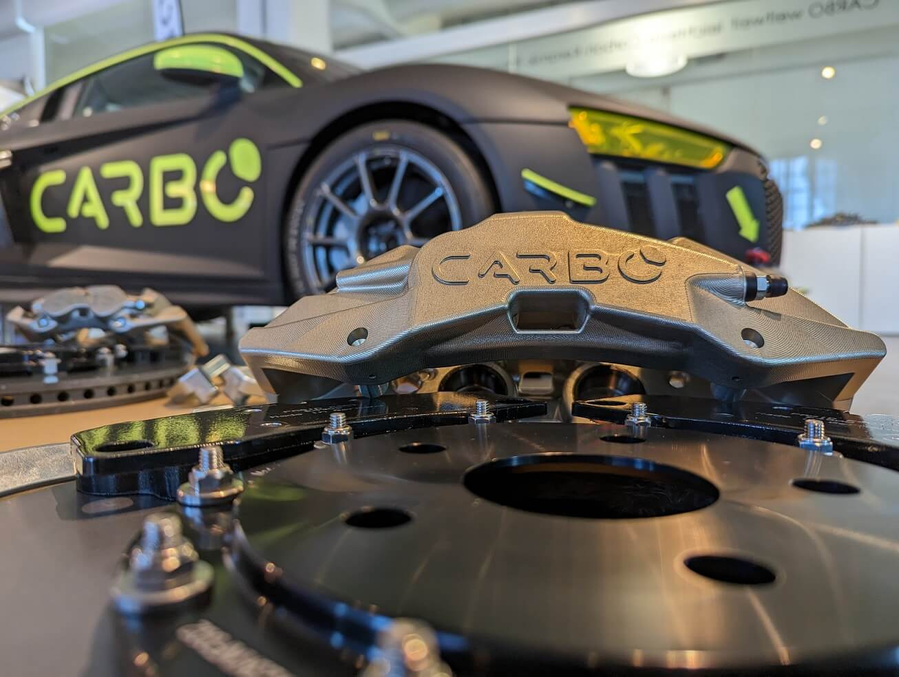 carbone-industrie-braking-system_0.jpg