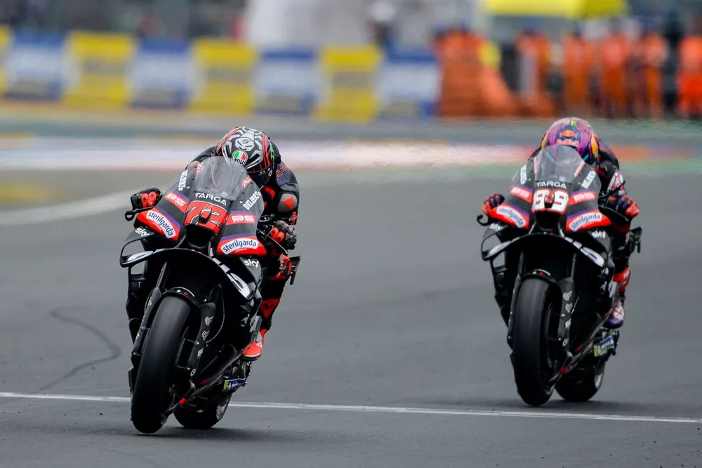 Bezzecchi Martin Duel Technique Pour Le Titre 2026 - Article MotoGP en vedette sur PitStopInsight