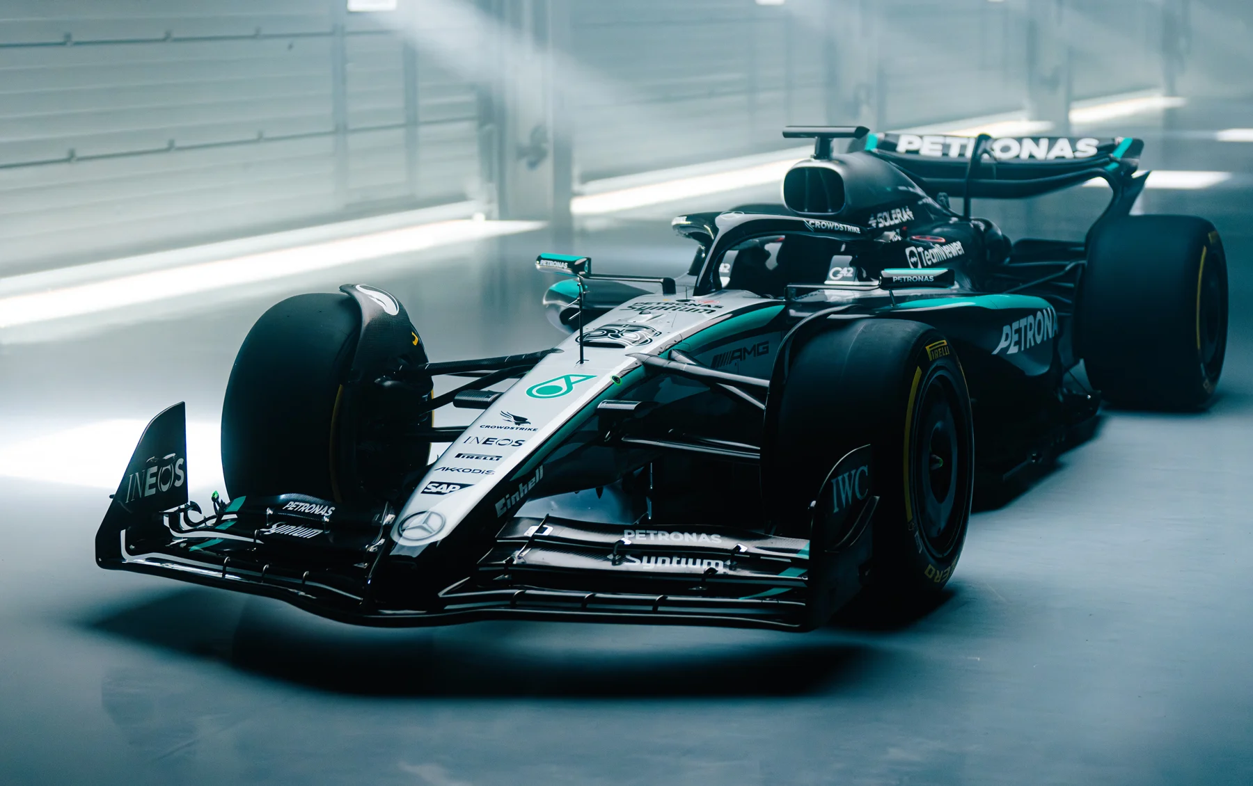 Mercedes Dément Tout Favoritisme Entre Russell Et Antonelli - Article F1 en vedette sur PitStopInsight