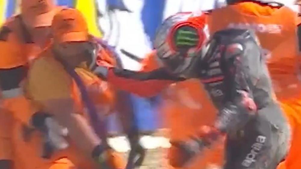 Bezzecchi et les deux gifles de Brno : un risque pour l'image de MotoGP - Article MotoGP en vedette sur PitStopInsight
