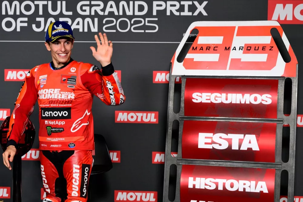 marc-marquez-ducati-contract-red_0.webp