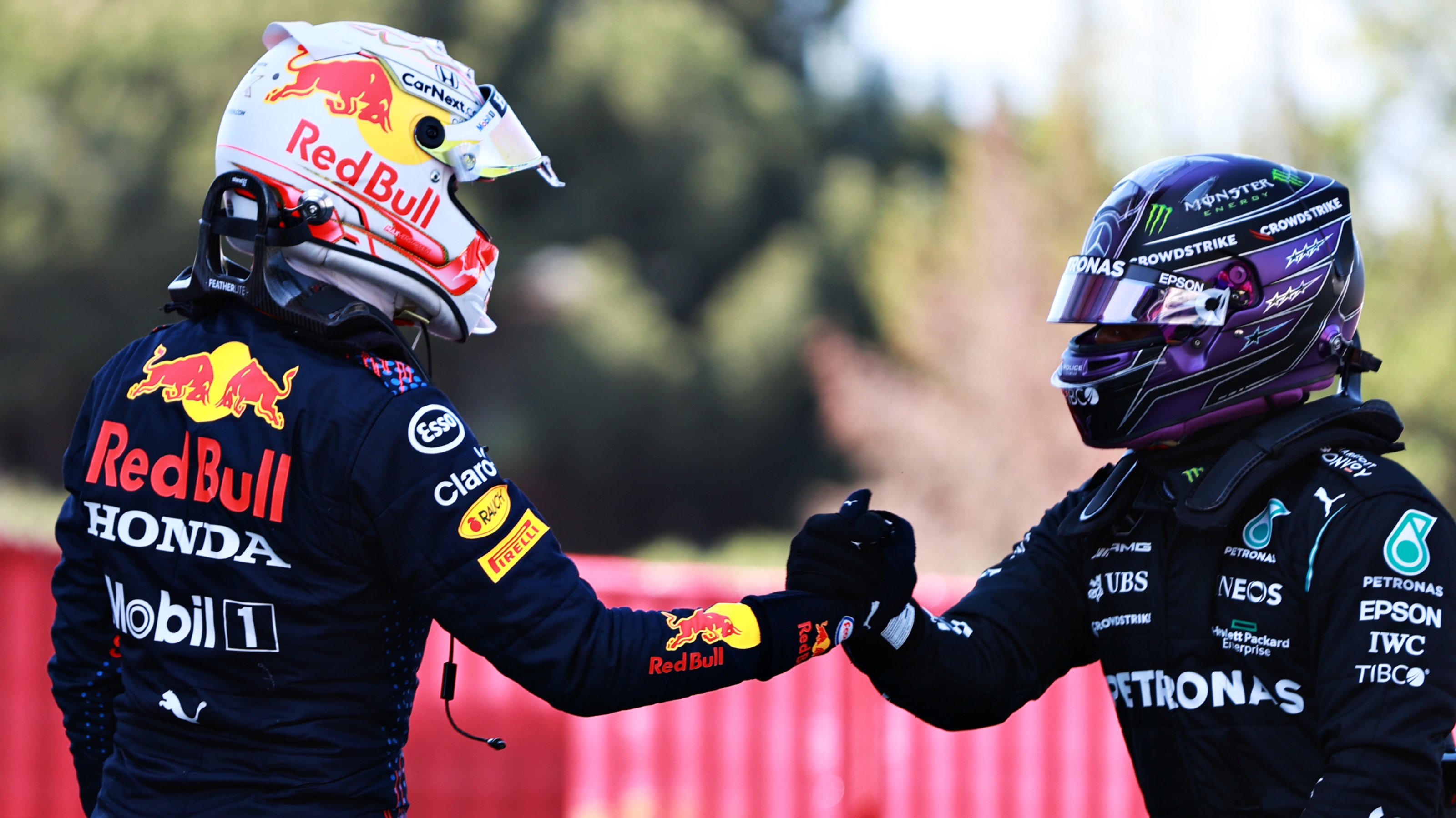 Red Bull et Racing Bulls : les duels sur piste dissipent les soupçons - Article F1 en vedette sur PitStopInsight