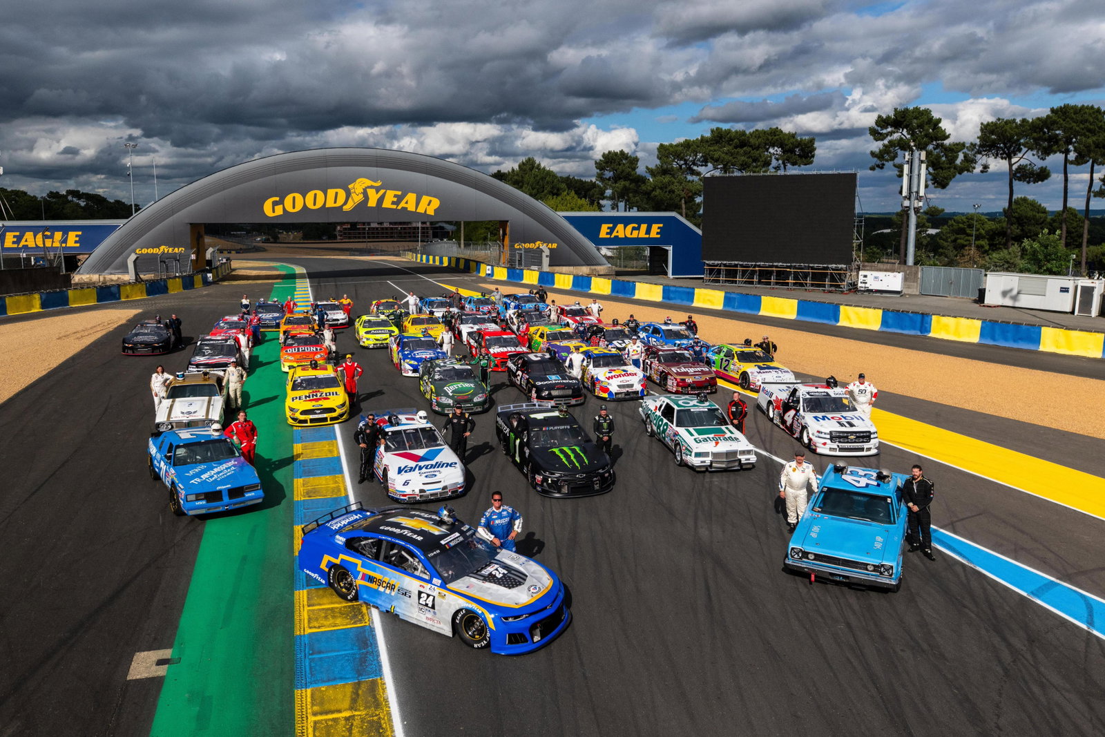 JC France triomphe au NASCAR Classic du Mans après les abandons des leaders - Article Nascar sur PitStopInsight