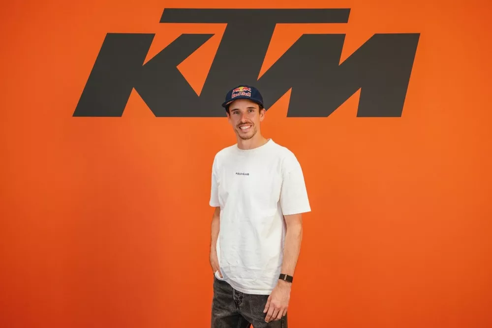 Alex Marquez Chez KTM : Le Portrait Du Nouveau Leader 2027 - Article MotoGP en vedette sur PitStopInsight