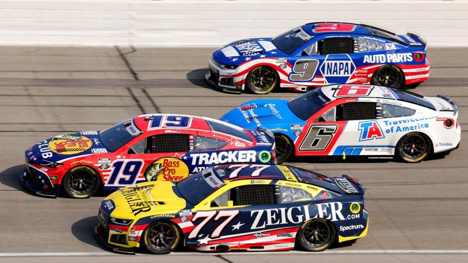 nascar-round-2-chicagoland-underdogs_10.jpg